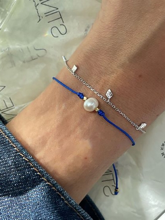 Stine A Petit Pearl Berrie Bracelet - Electric Blue Ribbon